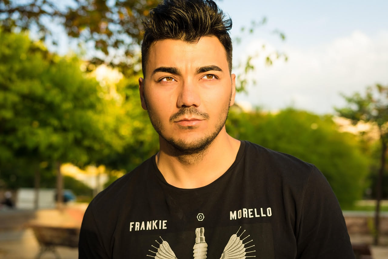 Modelli AI per il latino: come leggerli senza farsi ingannare