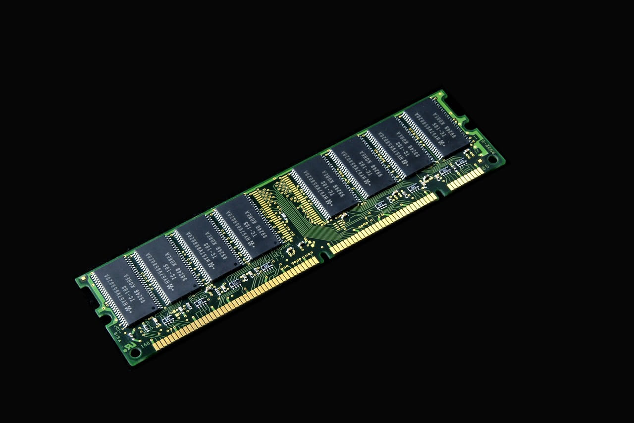 Come funziona la memoria RAM: la guida completa