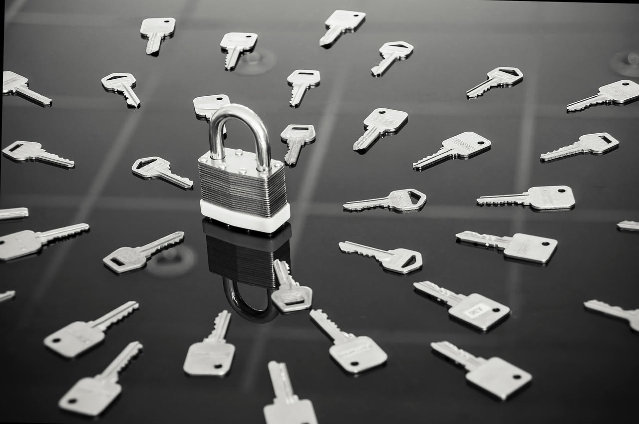 Come funziona una password sicura: i principi della protezione