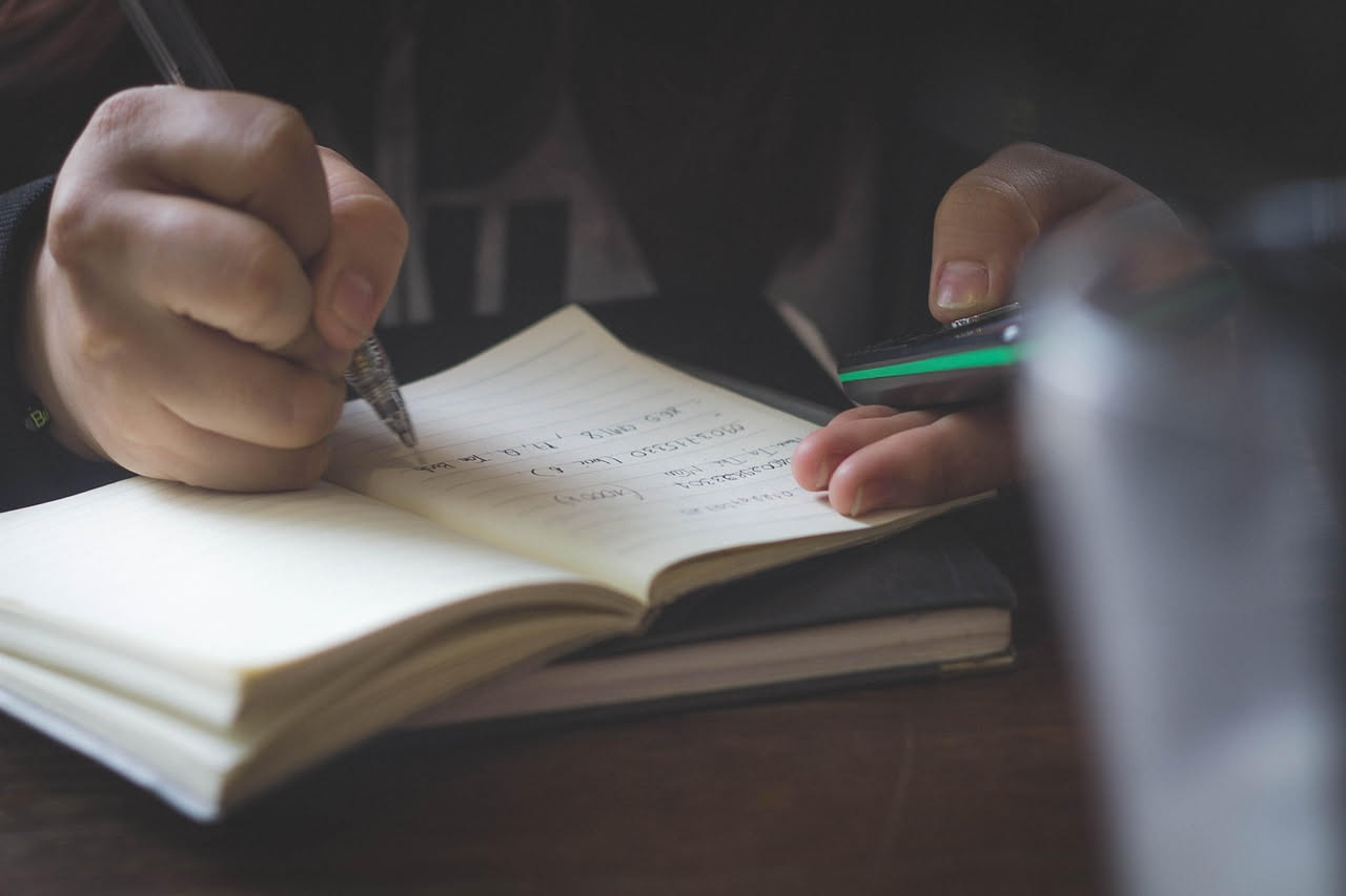 Come usare il prompt per studiare un argomento